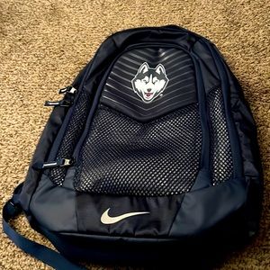 Brand New Nike Max Air Unused UConn Huskies Backpack